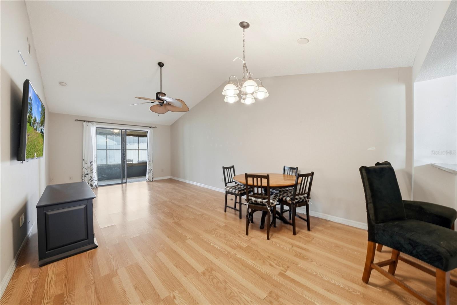 VILLAS OF FOREST LAKES THE - Residential