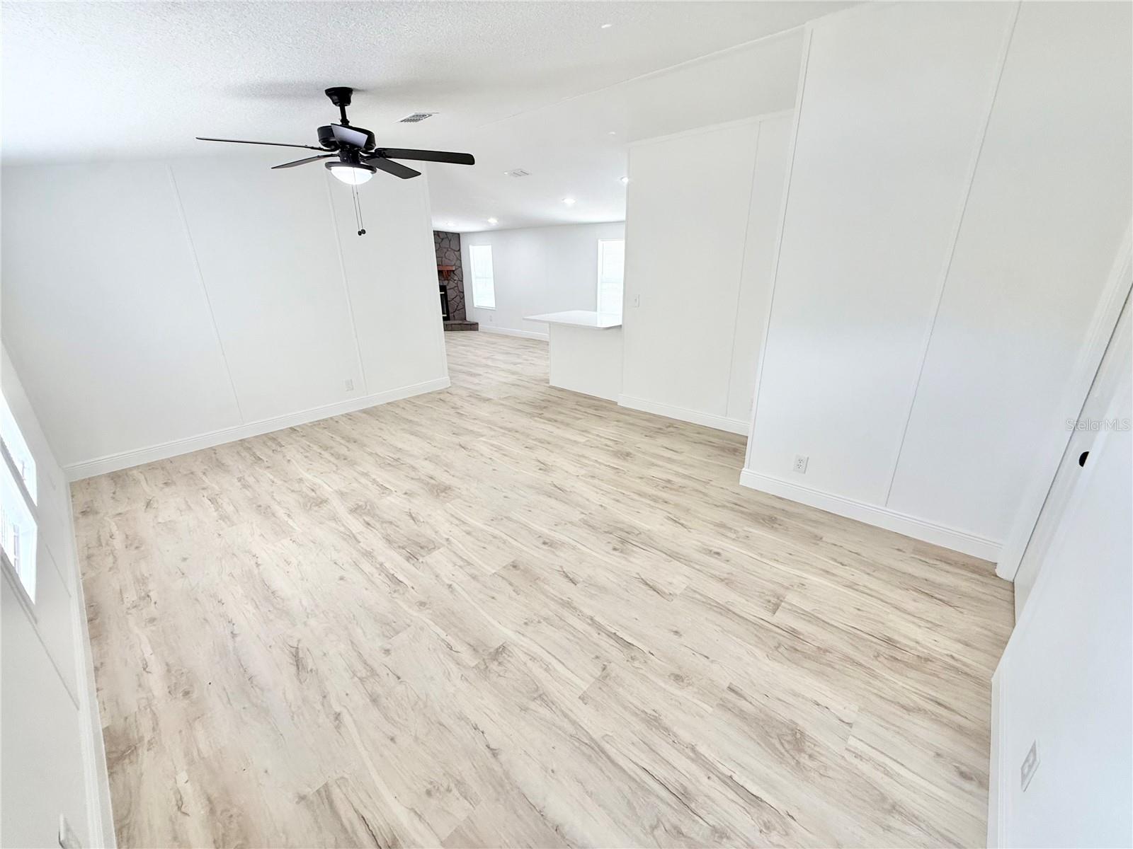 FLORIDA HLNDS 448 - Residential