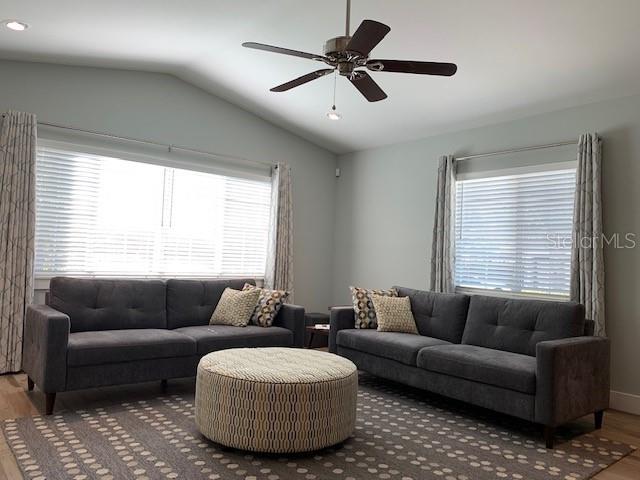 SAFETY HARBOR HEIGHTS - Residential Lease