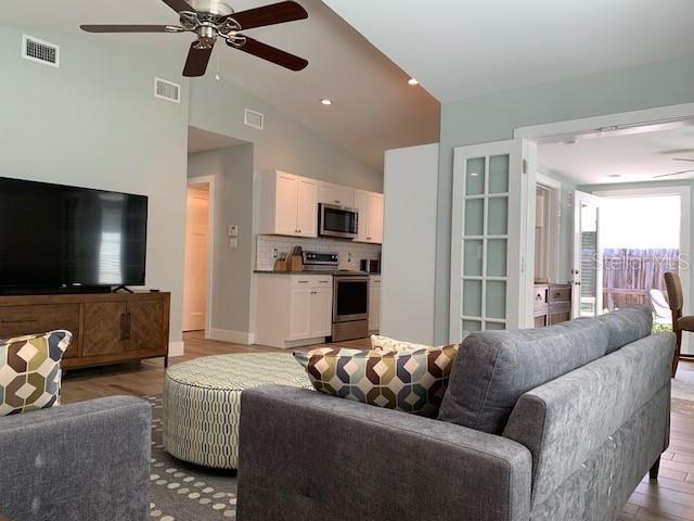 SAFETY HARBOR HEIGHTS - Residential Lease