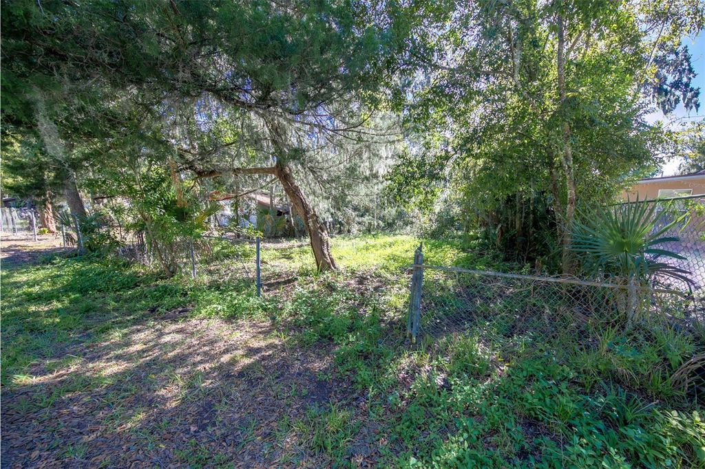 Photo of 707 Kingston Avenue, Daytona Beach, FL 32114 (MLS # NS1086481)