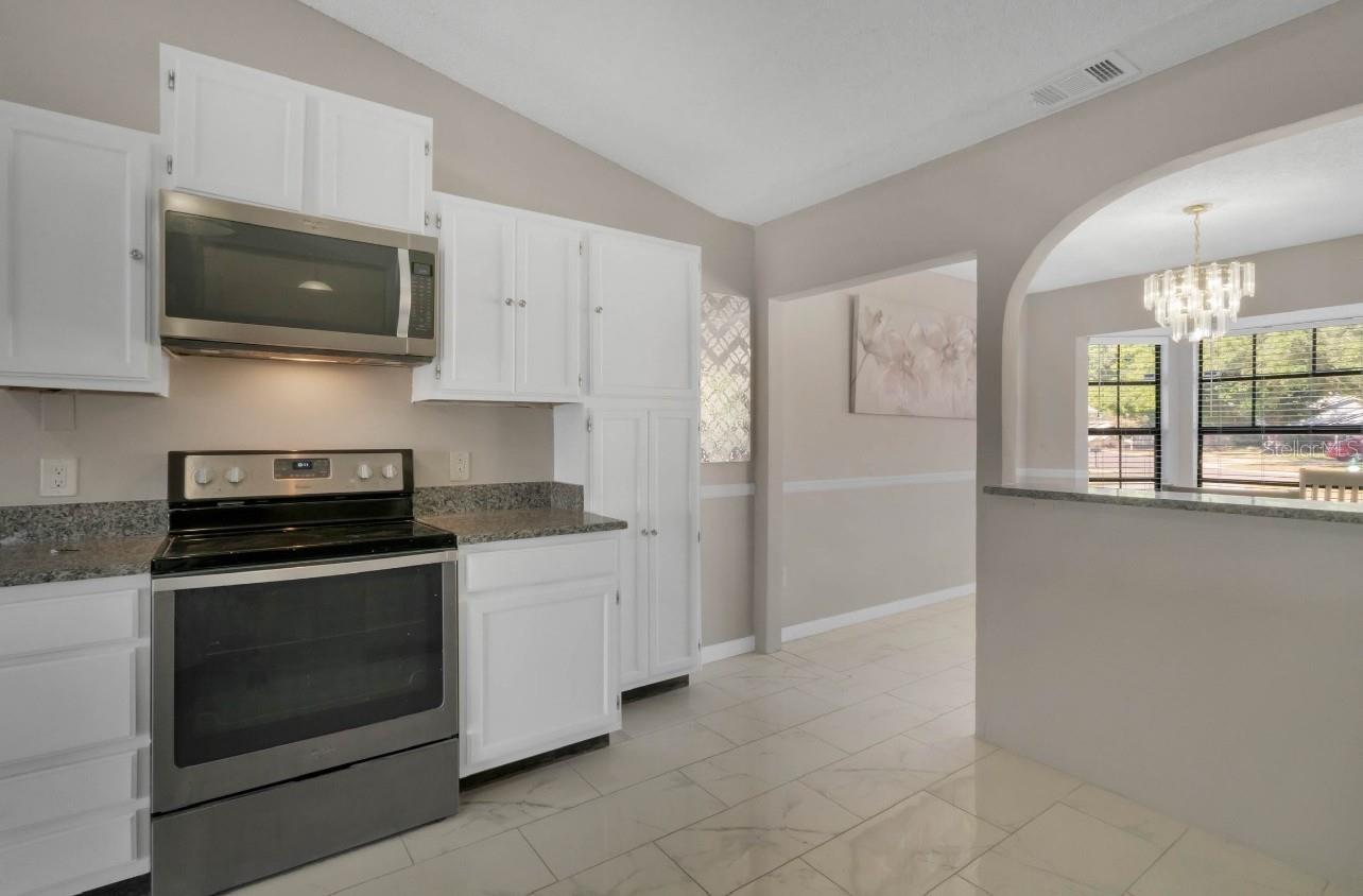 GROVE HILL - Residential