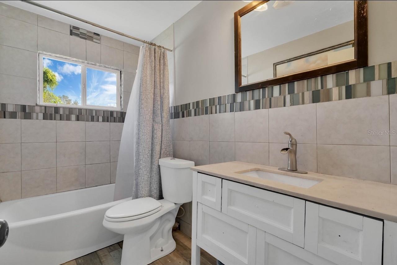 GROVE HILL - Residential