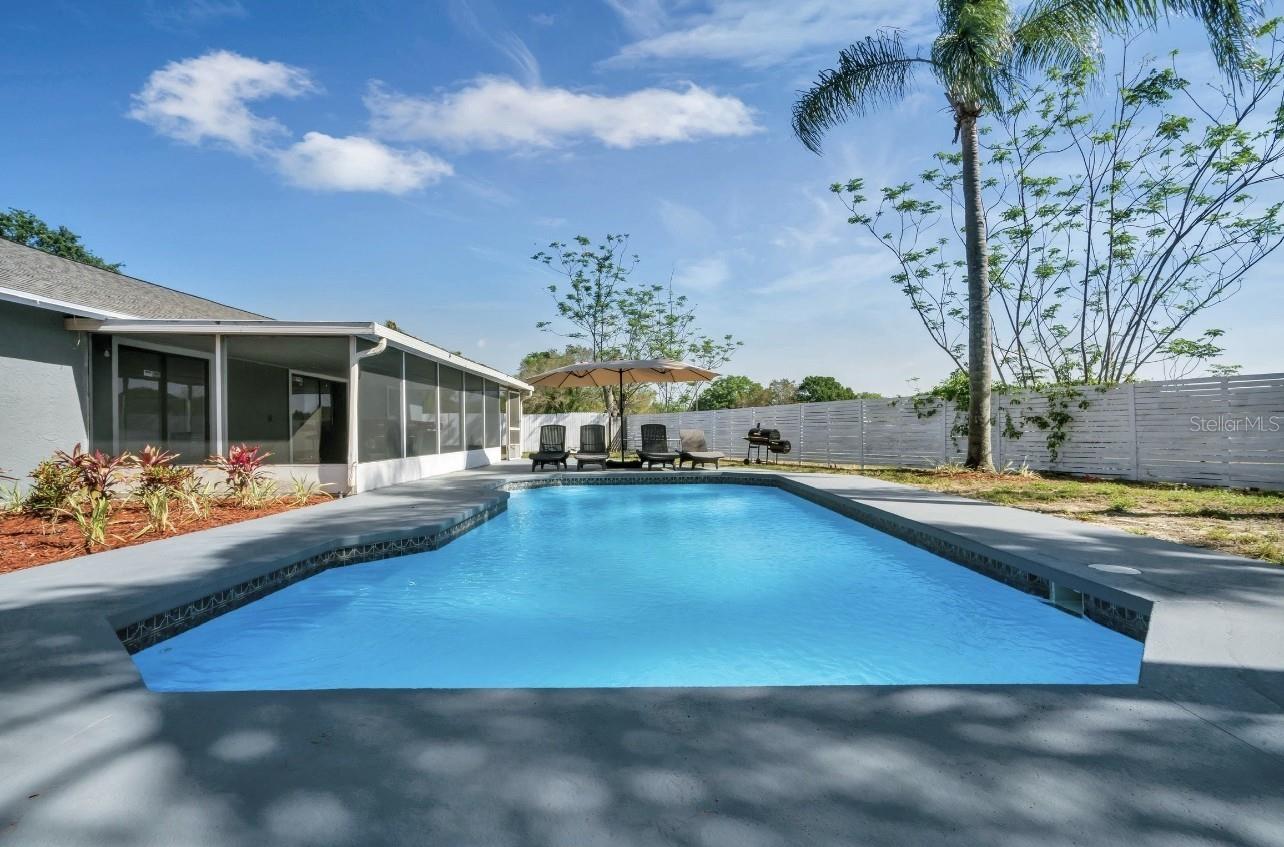 GROVE HILL - Residential