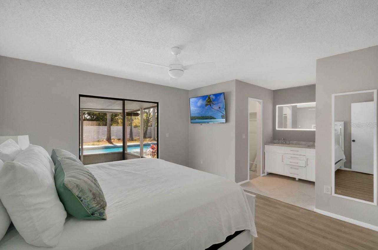 GROVE HILL - Residential