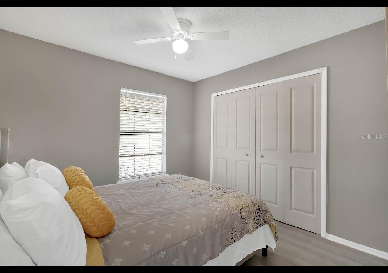 GROVE HILL - Residential