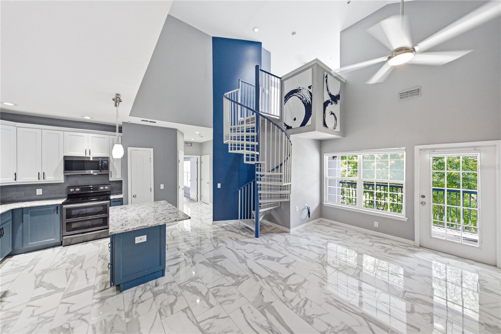 1640 VILLA CAPRI CIRCLE 301