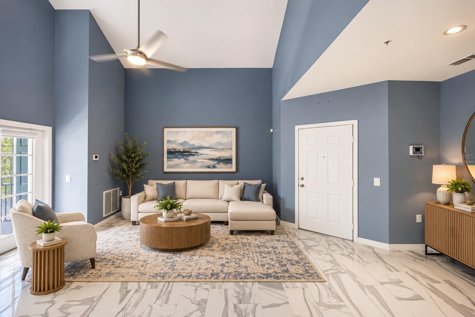 1640 VILLA CAPRI CIRCLE 301