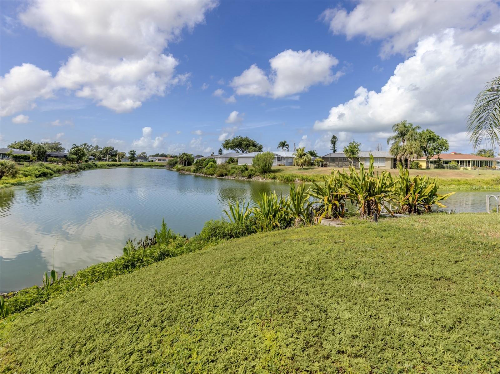 1480 LAKESIDE DRIVE