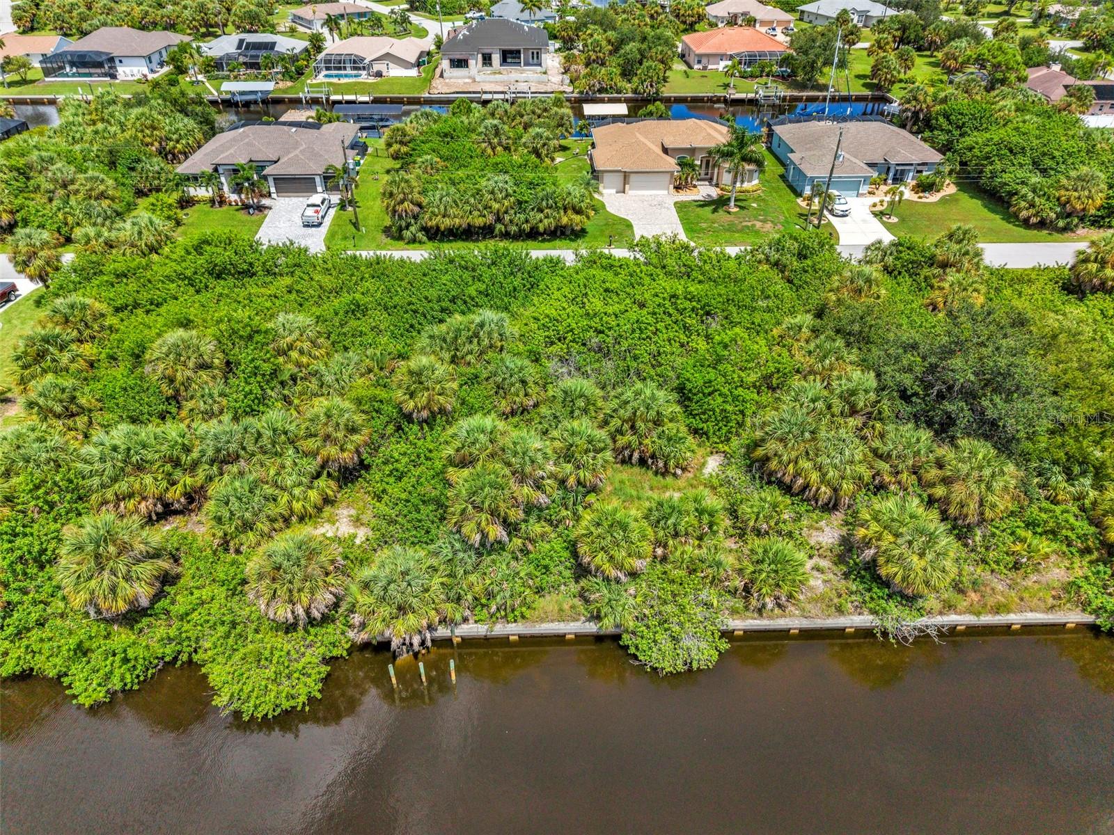 17157 CANARY LANE, PORT CHARLOTTE, FL, 33948 2 17157 CANARY LANE