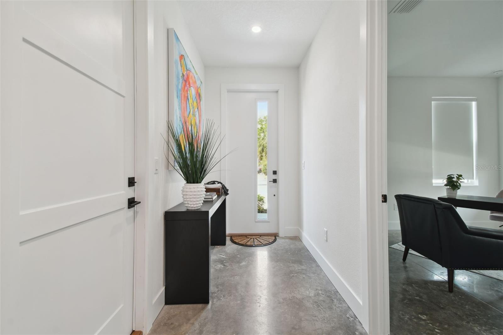 CANVAS WAD - Residential