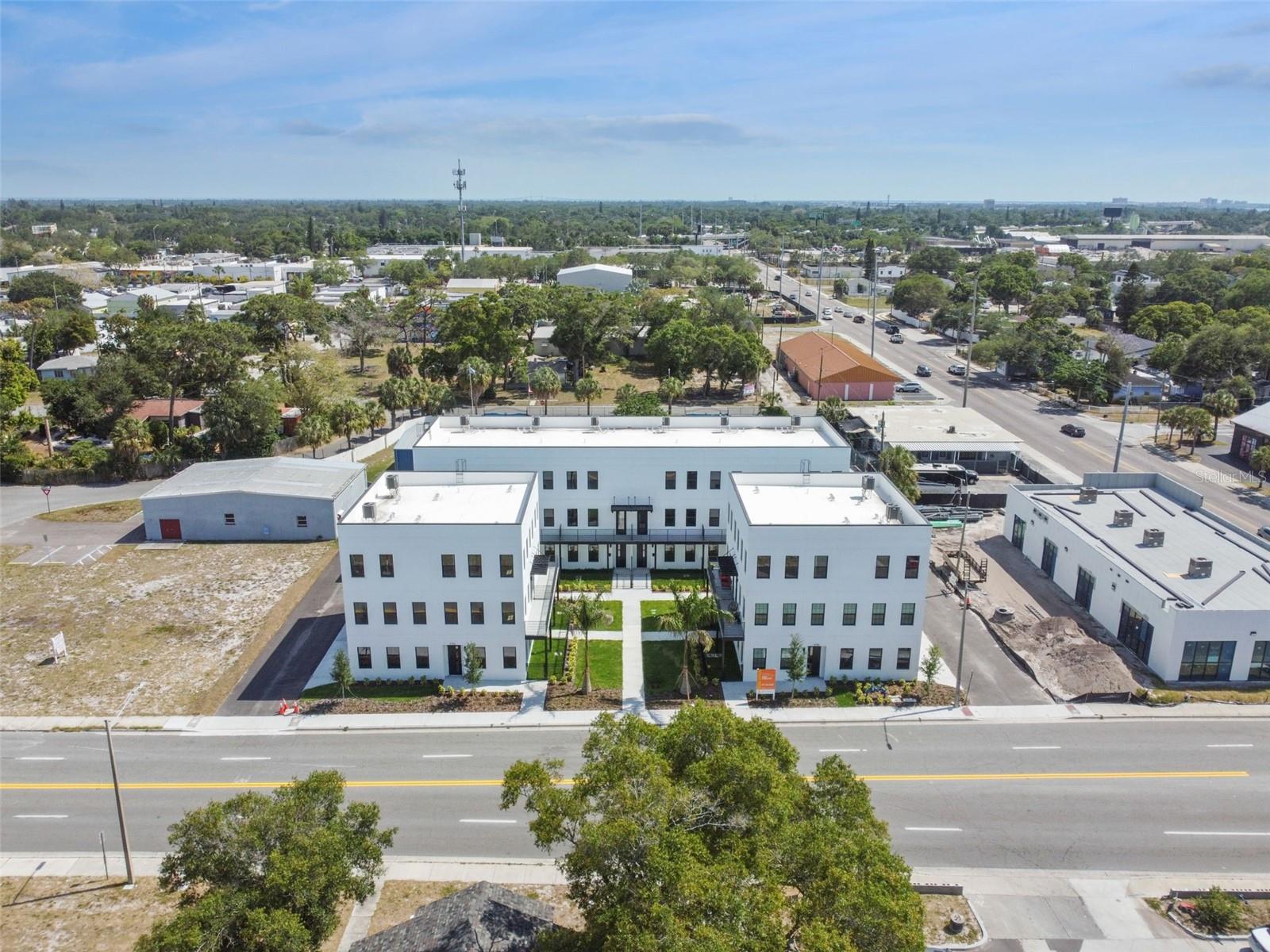 CANVAS WAD - Residential