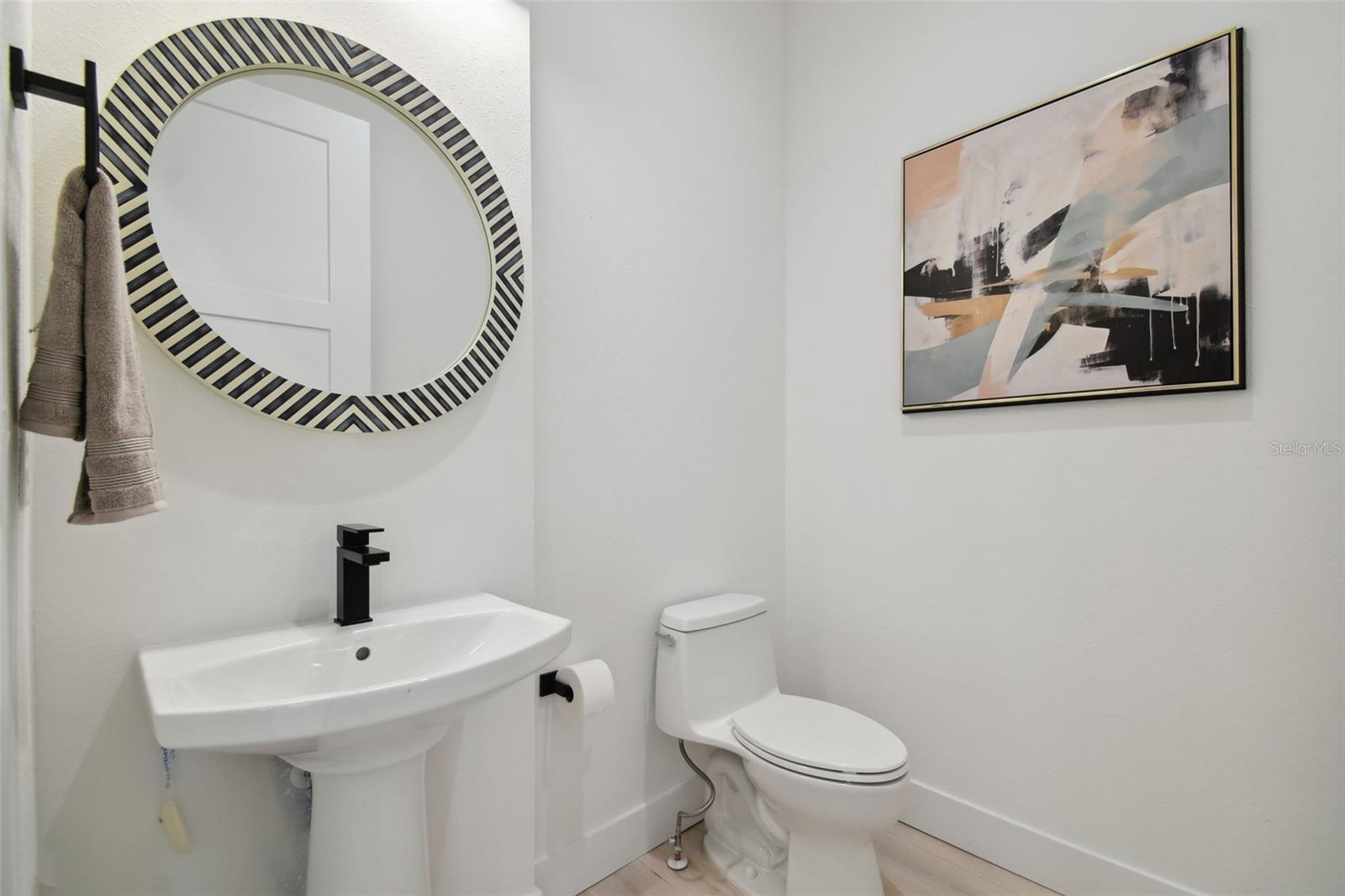 CANVAS WAD - Residential