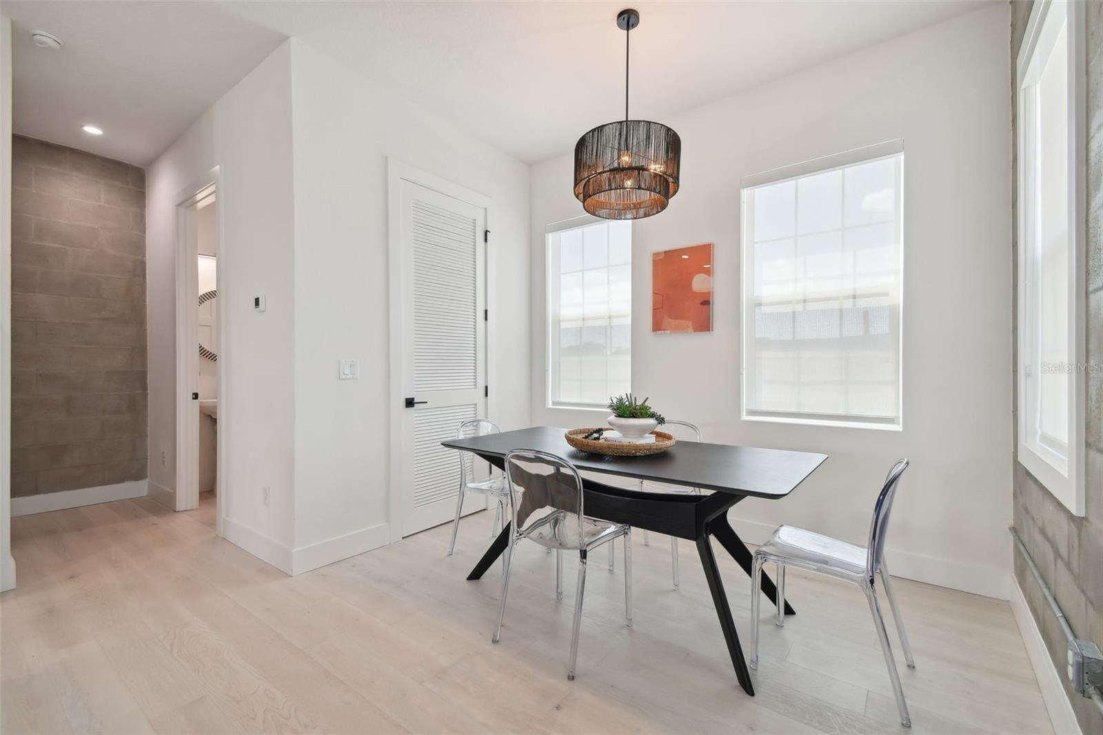 CANVAS WAD - Residential