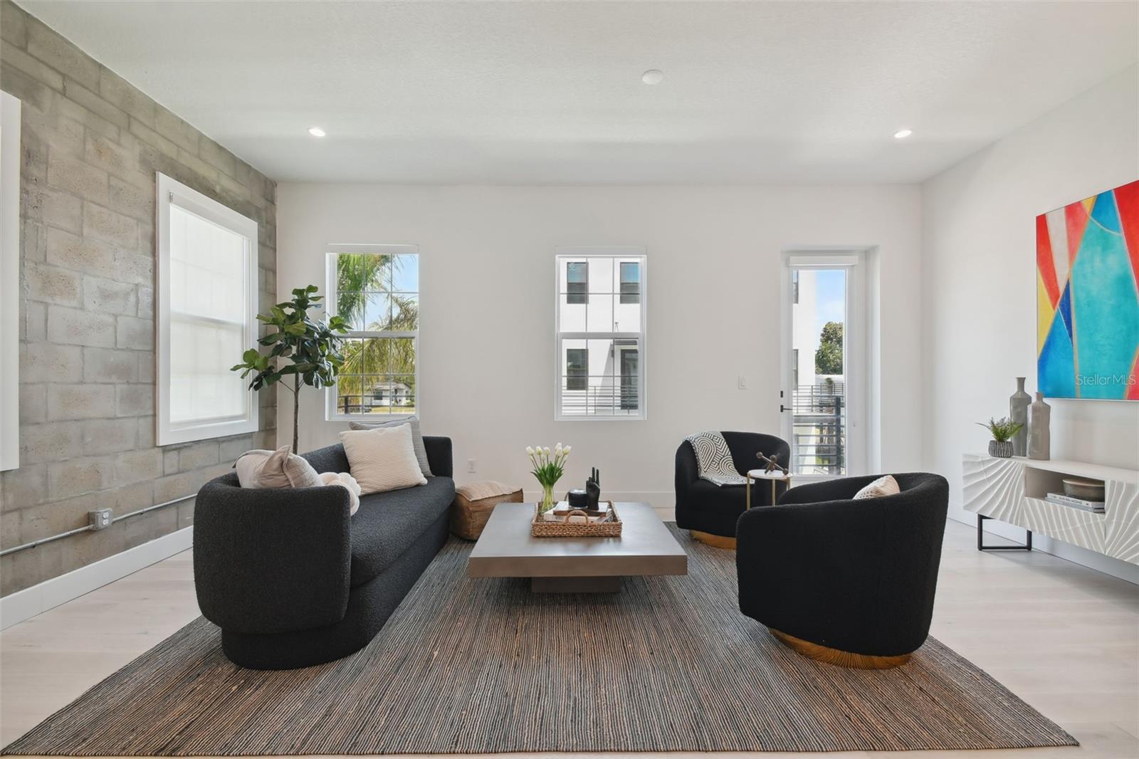 CANVAS WAD - Residential