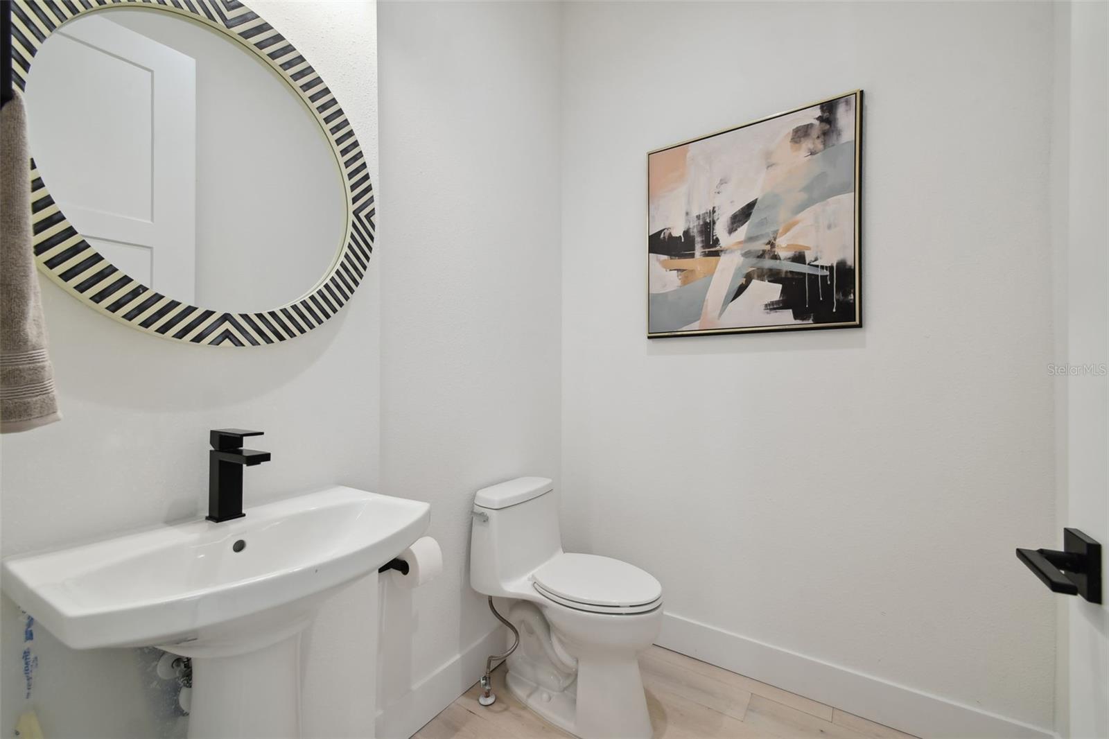 CANVAS WAD - Residential