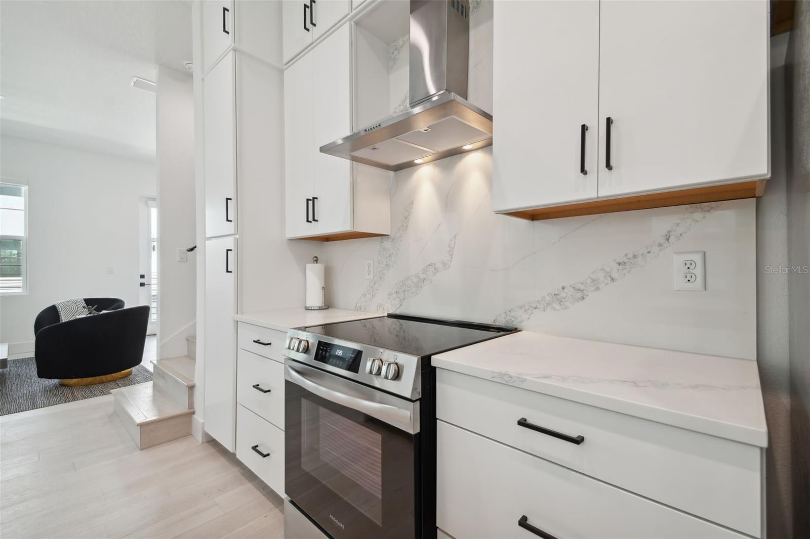 CANVAS WAD - Residential