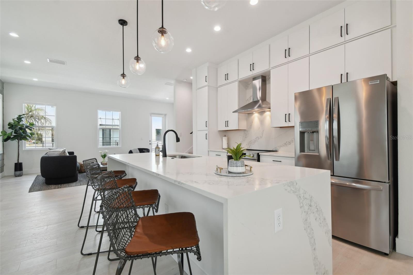 CANVAS WAD - Residential