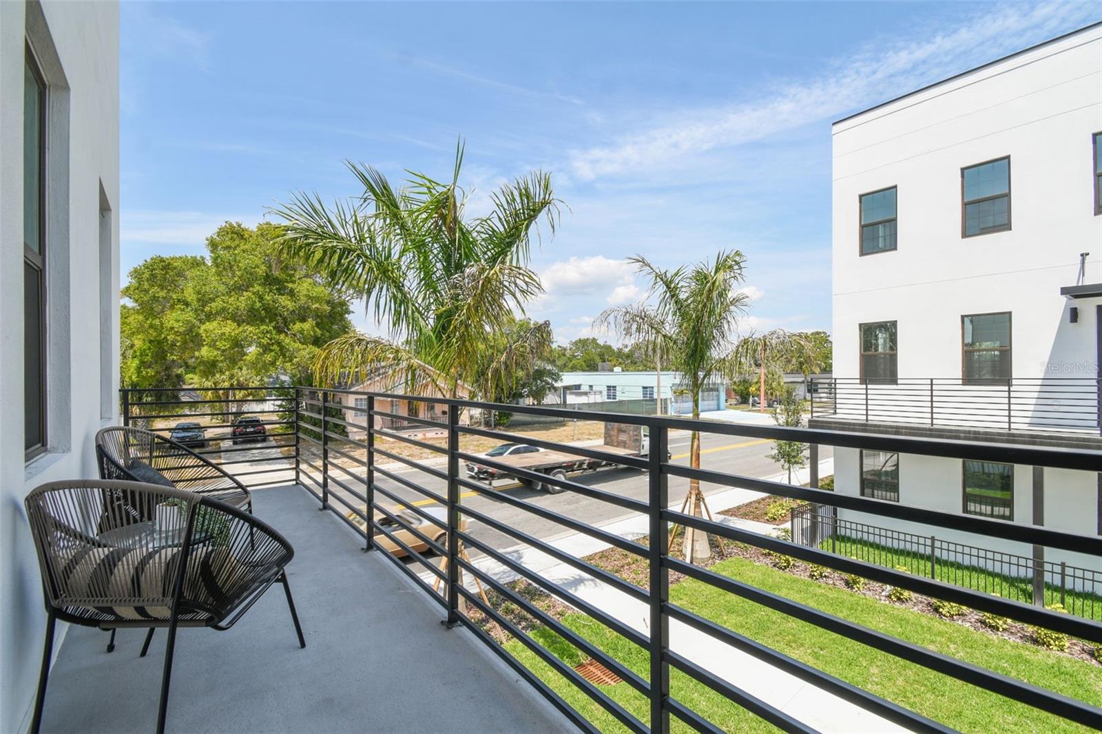 CANVAS WAD - Residential