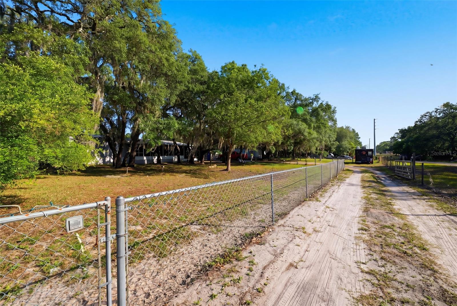 LAKE HILLS - Residential