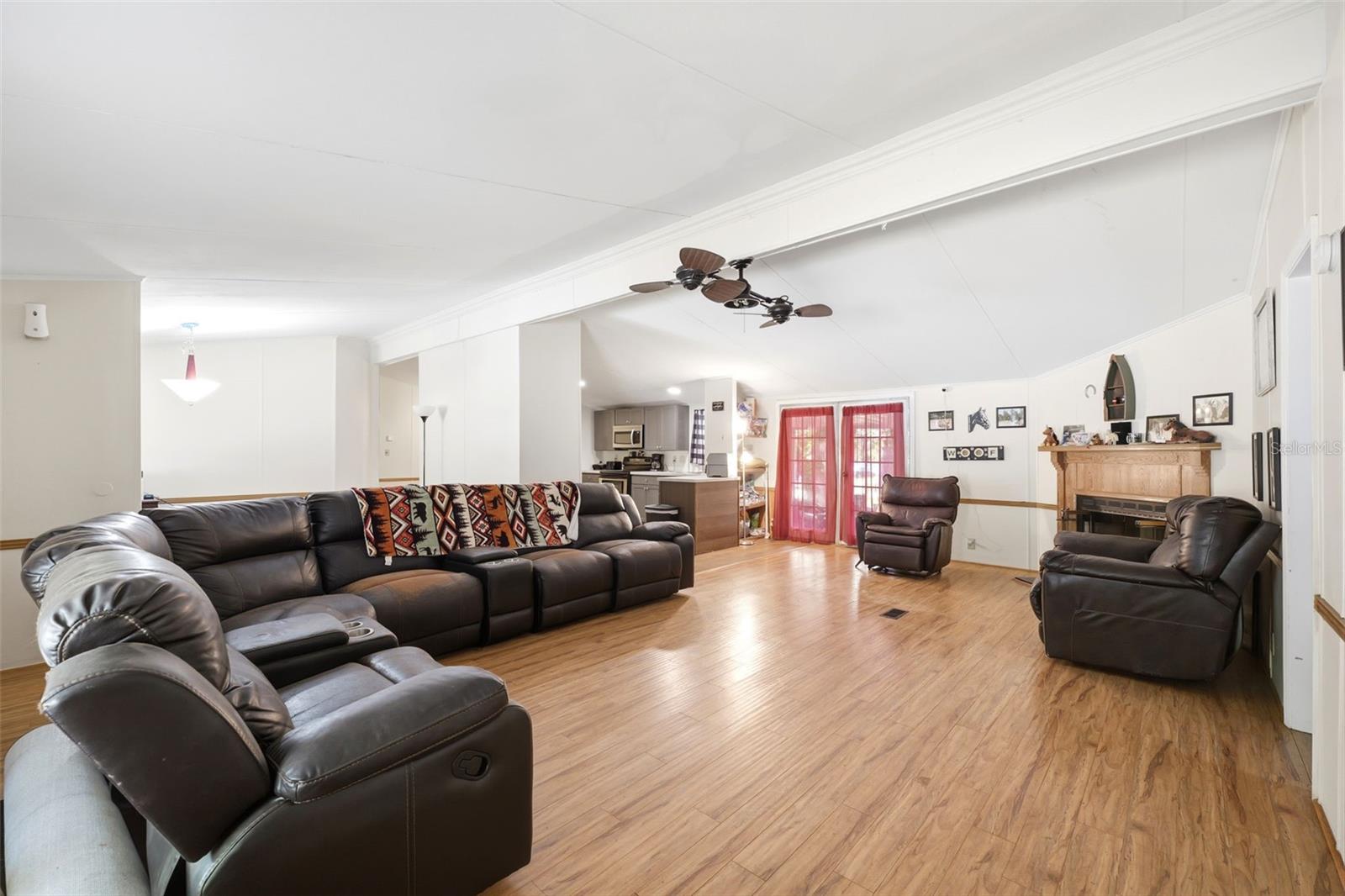 11219 HOOK LANE