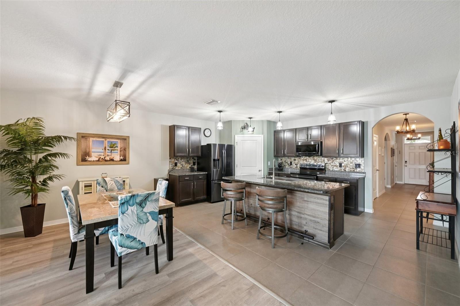 SILVERSTONE SOUTH - Residential