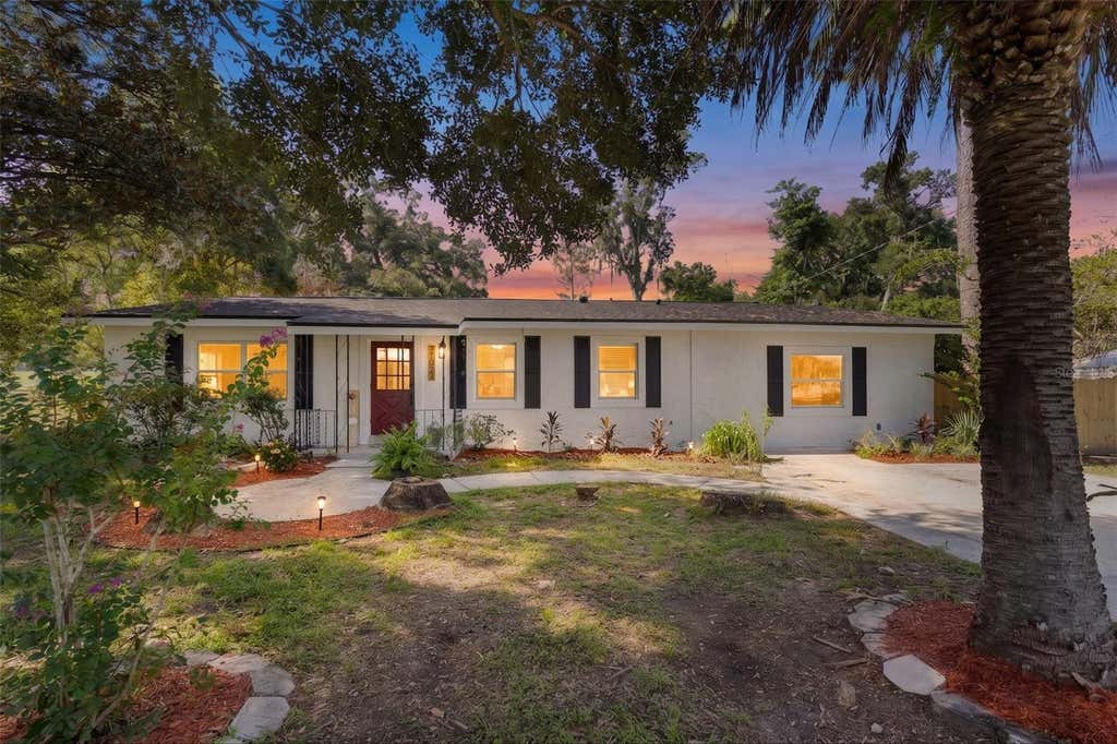 Photo of 37072 Janet Circle, Dade City, FL 33525 (MLS # TB8539524)