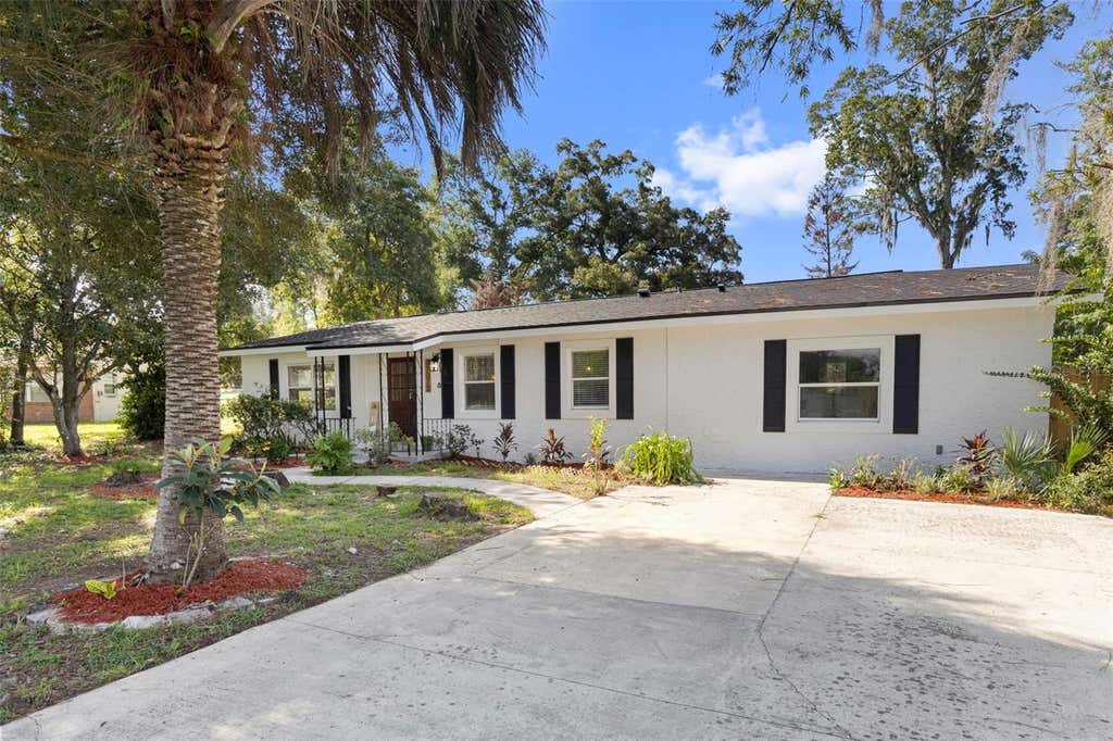 Photo of 37072 Janet Circle, Dade City, FL 33525 (MLS # TB8539524)