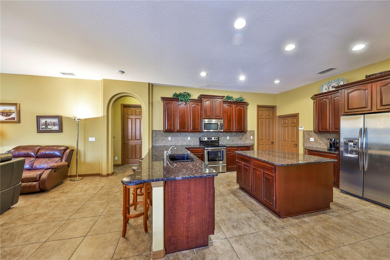2921 FALCONHILL DRIVE