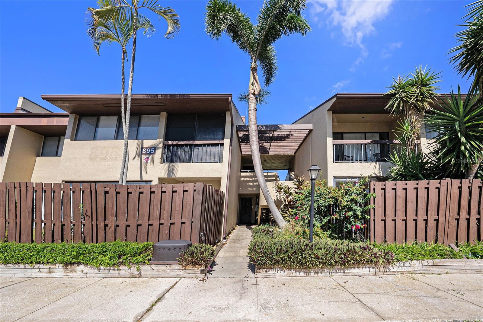 VILLAGE LAKE CONDO - Residential