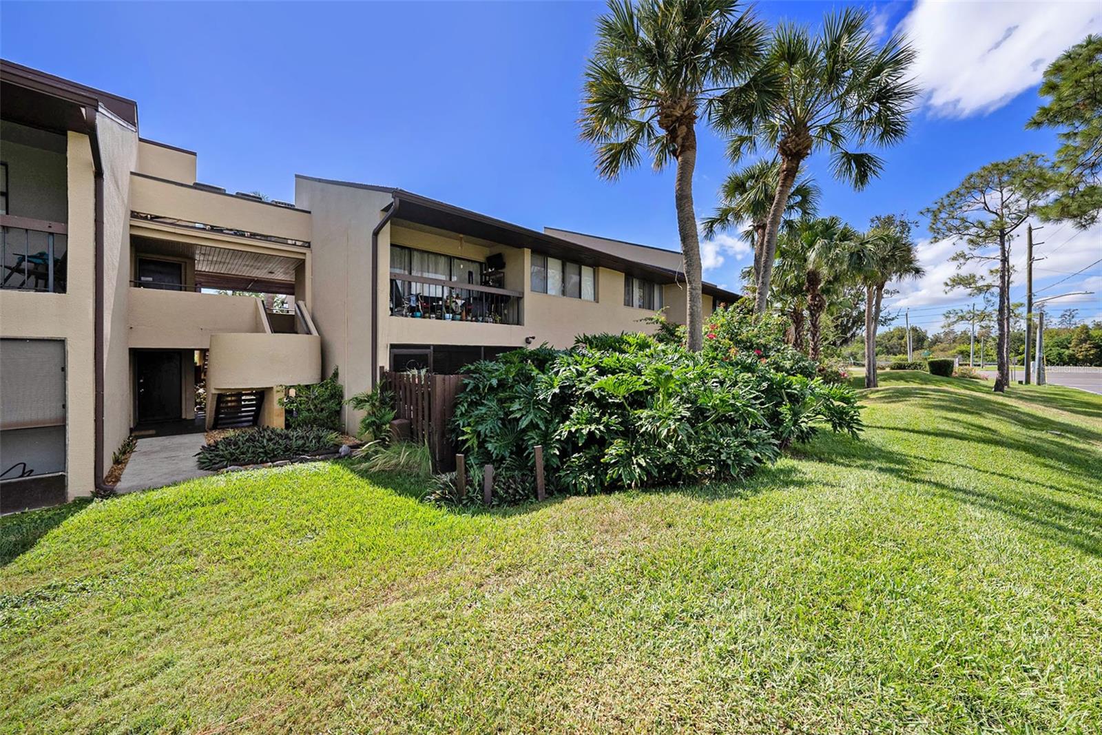 VILLAGE LAKE CONDO - Residential