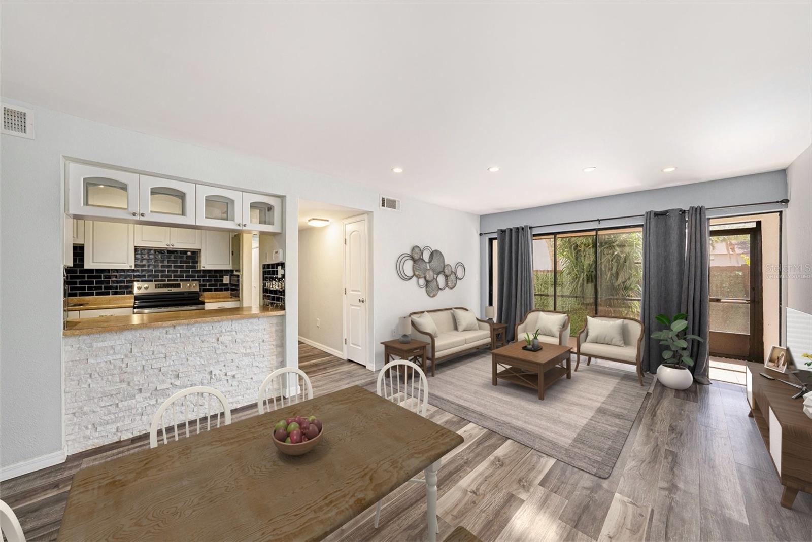 VILLAGE LAKE CONDO - Residential