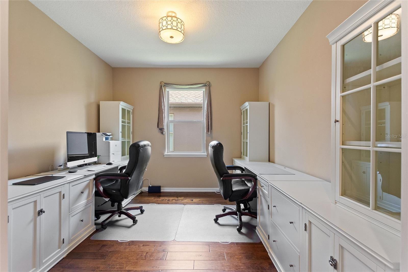 352 ALICANTE CT