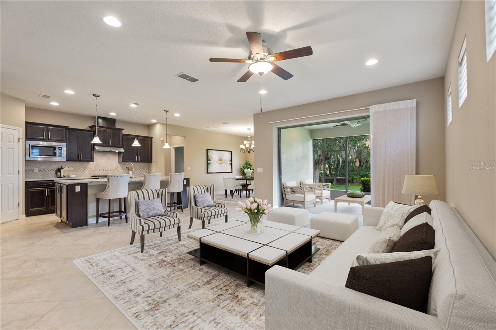352 ALICANTE CT