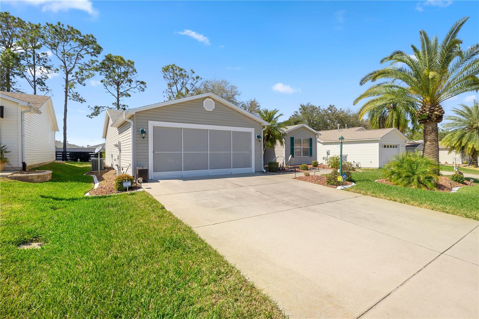 2738 PRIVADA DRIVE