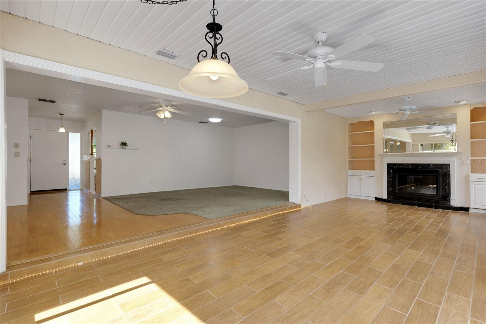 HIGHLAND LAKES UNIT SIX - Residential