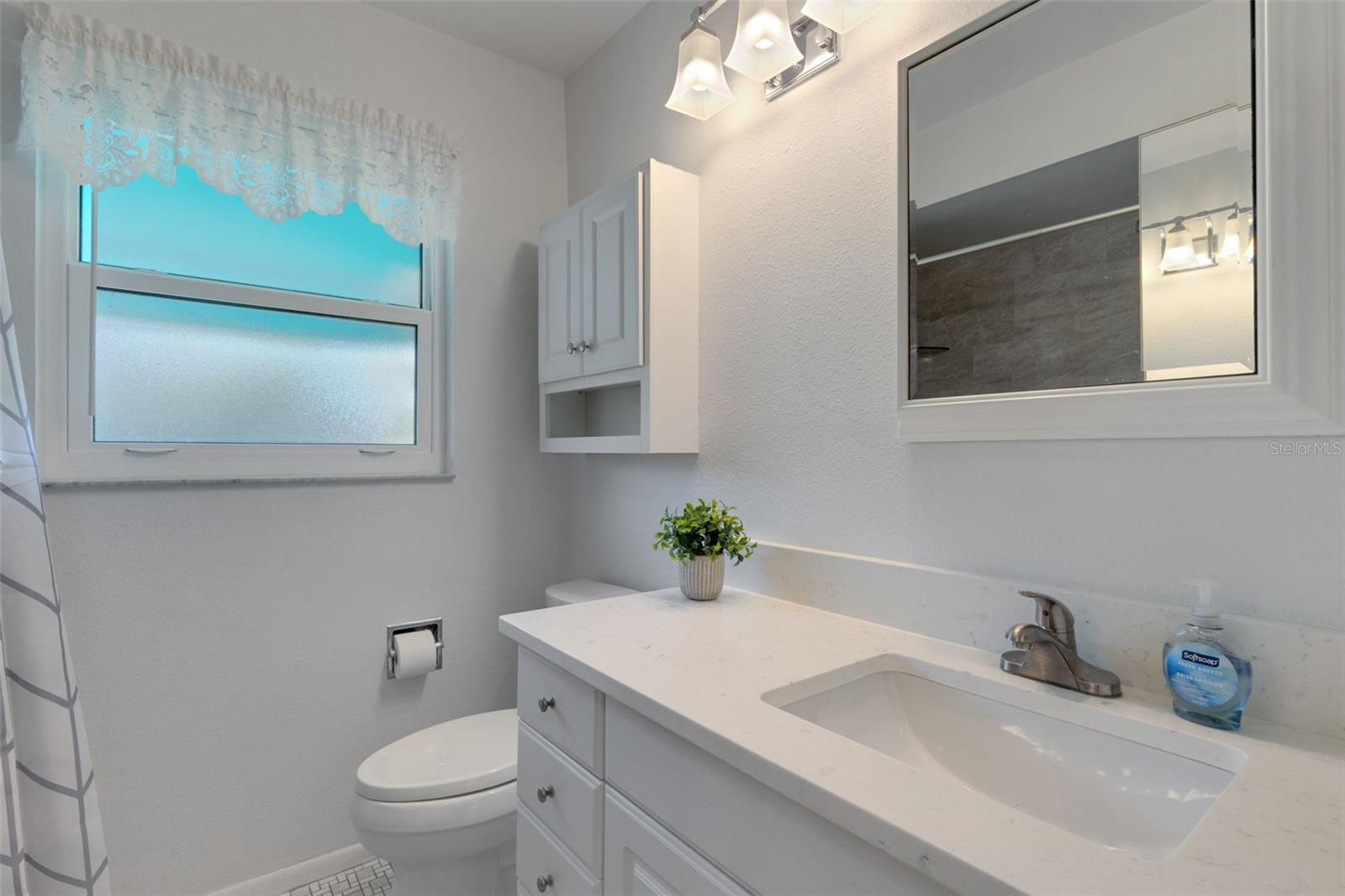 HIGHLAND LAKES UNIT SIX - Residential