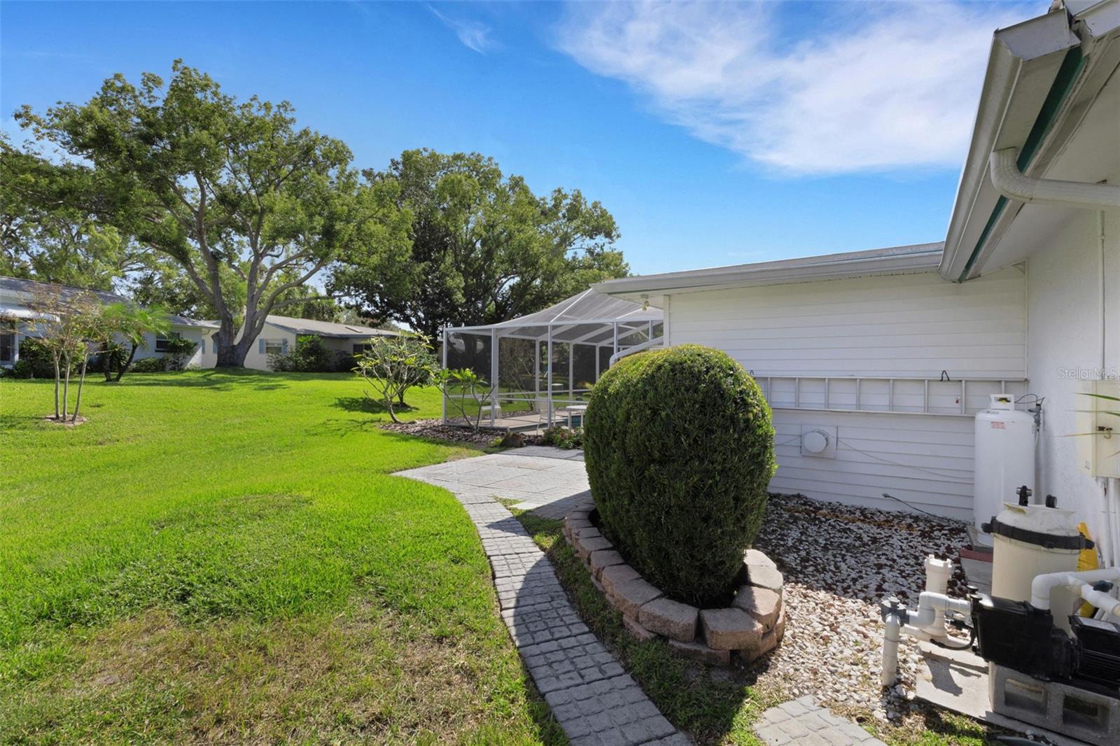 HIGHLAND LAKES UNIT SIX - Residential