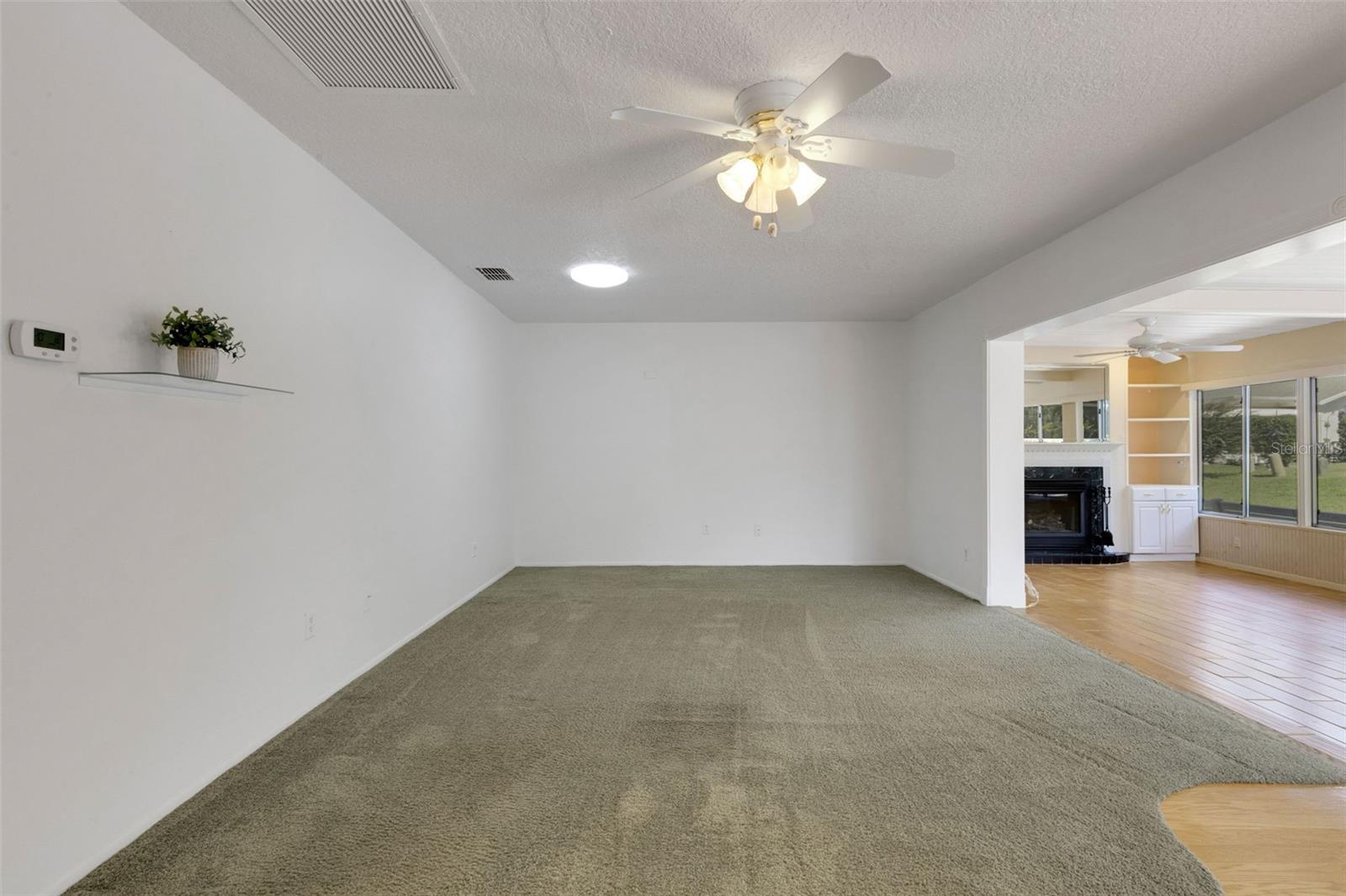 HIGHLAND LAKES UNIT SIX - Residential