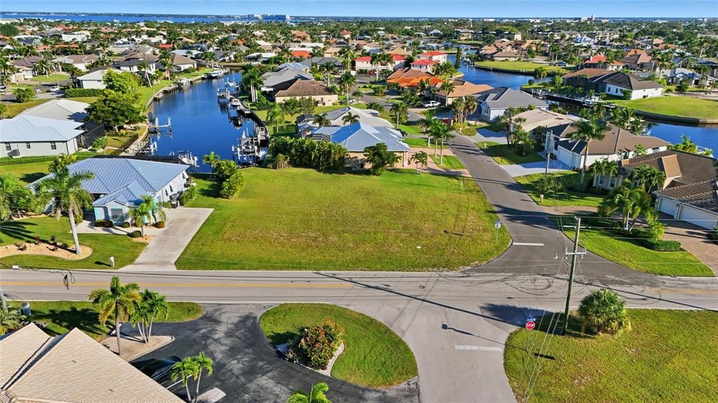 Photo of 600 Via Tripoli, Punta Gorda, FL 33950 (MLS # TB8440957)