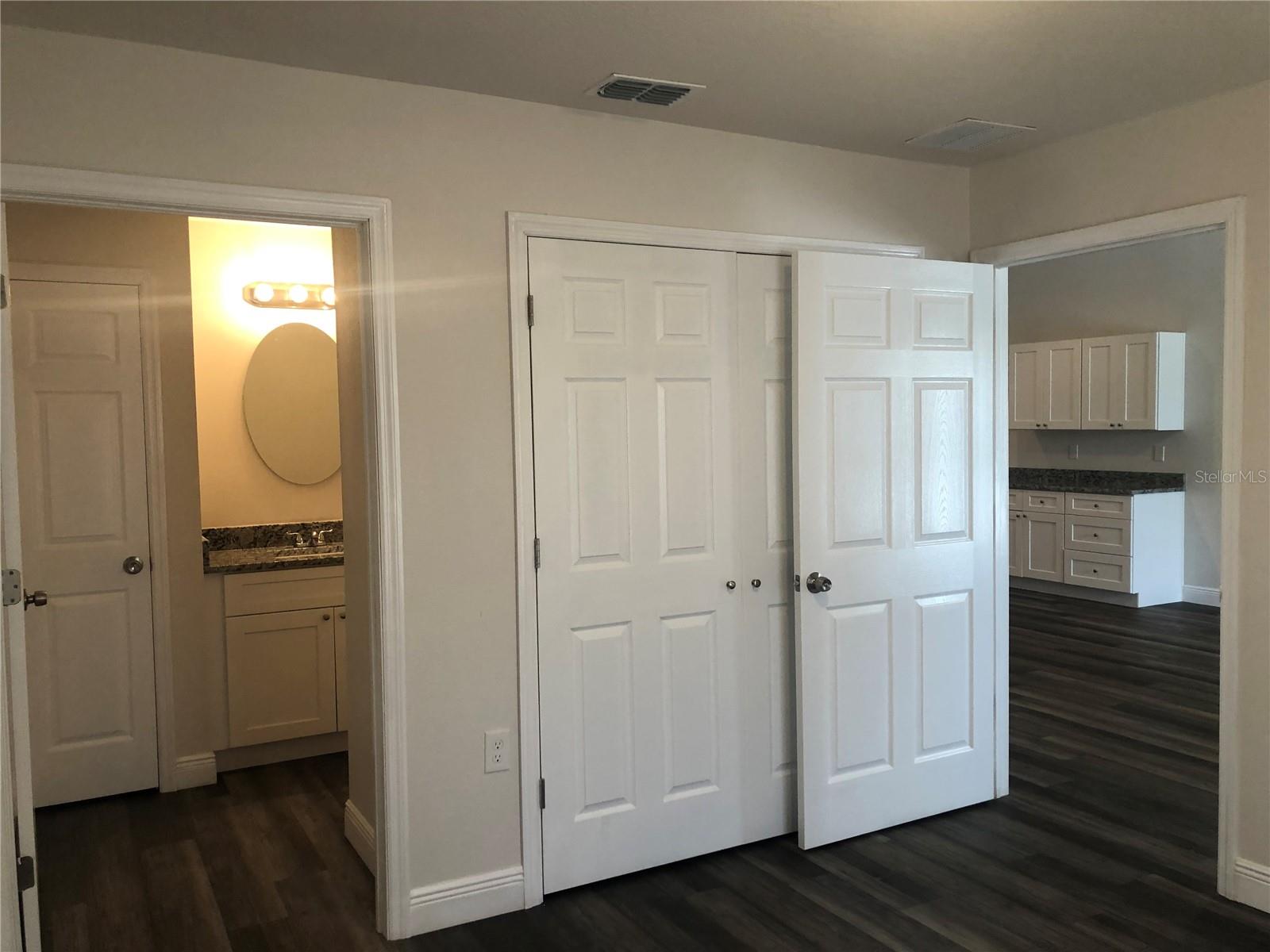 UNPLATTED - Residential Lease