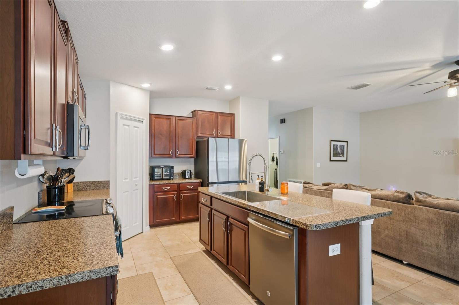 BULLFROG CREEK PRESERVE - Residential