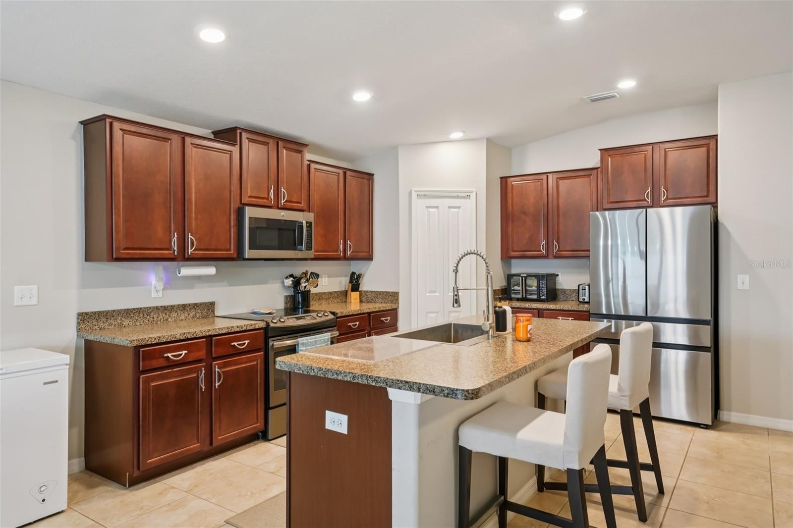 BULLFROG CREEK PRESERVE - Residential