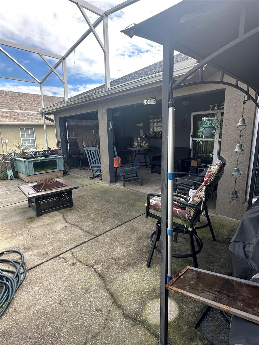 PINE TRACE UNIT 01 - Residential