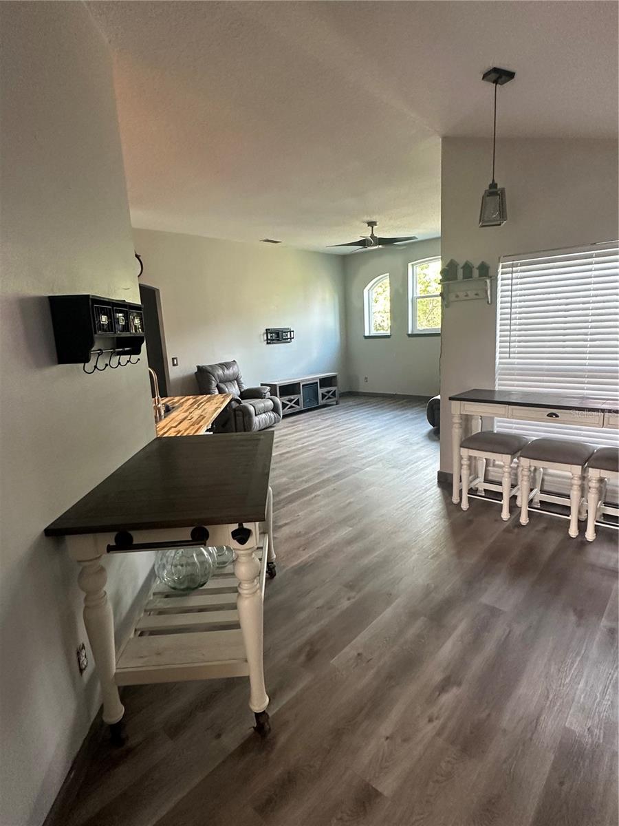 PINE TRACE UNIT 01 - Residential