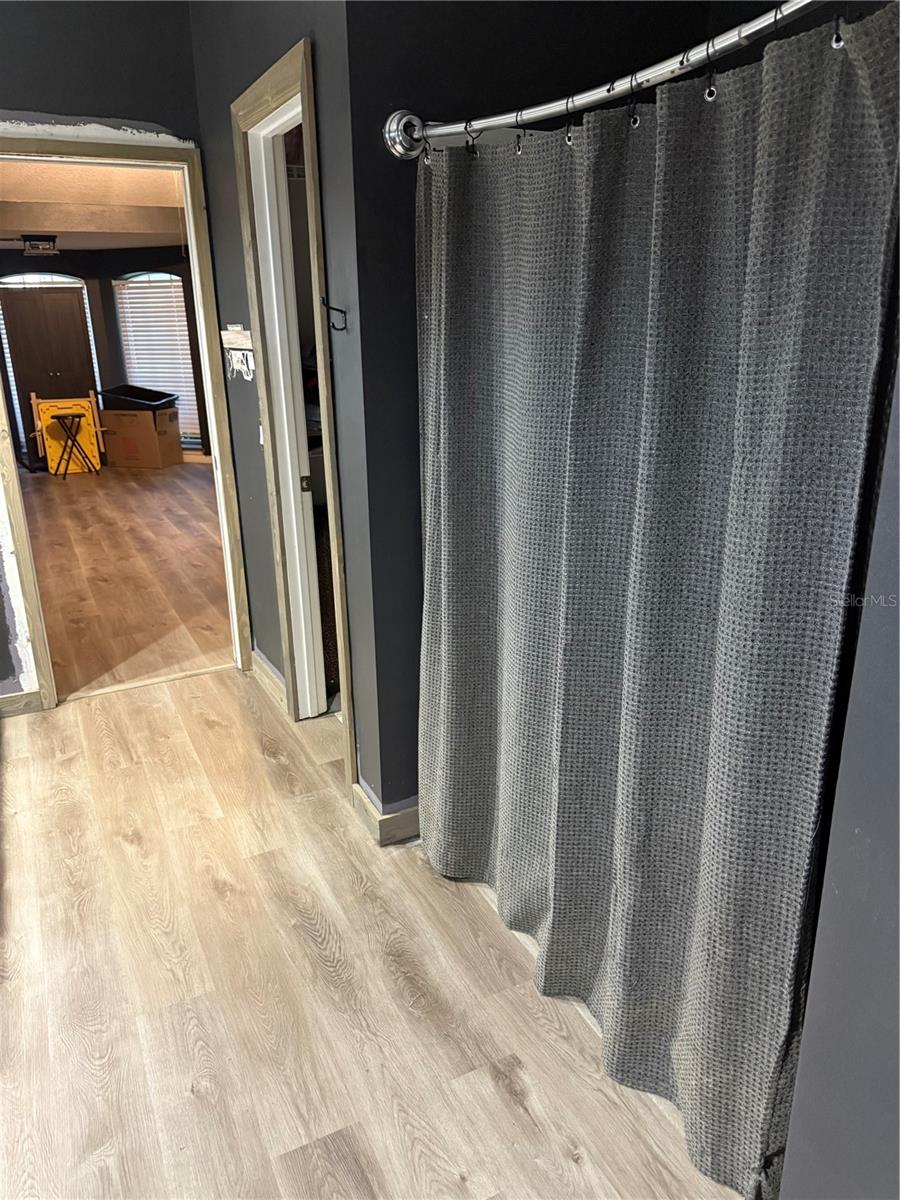 PINE TRACE UNIT 01 - Residential