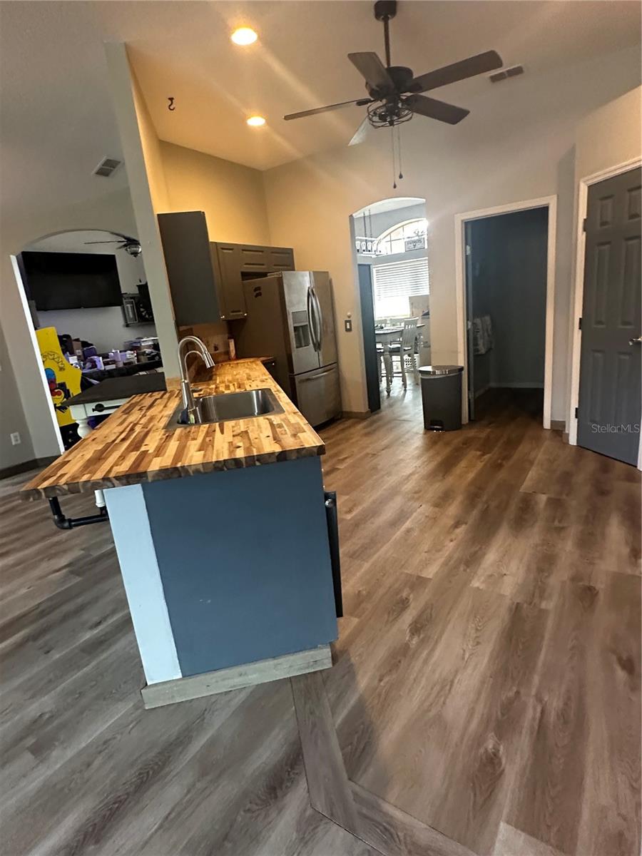 PINE TRACE UNIT 01 - Residential