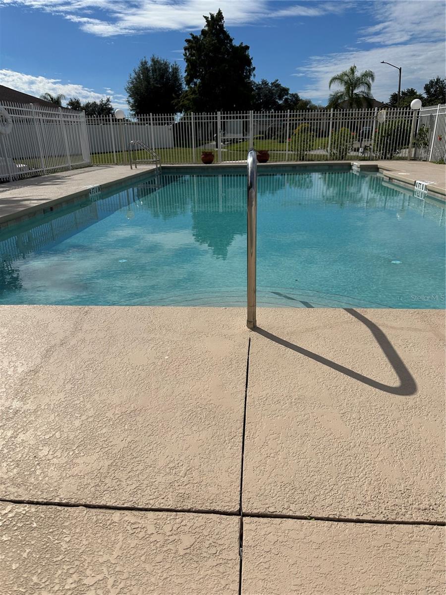 PINE TRACE UNIT 01 - Residential