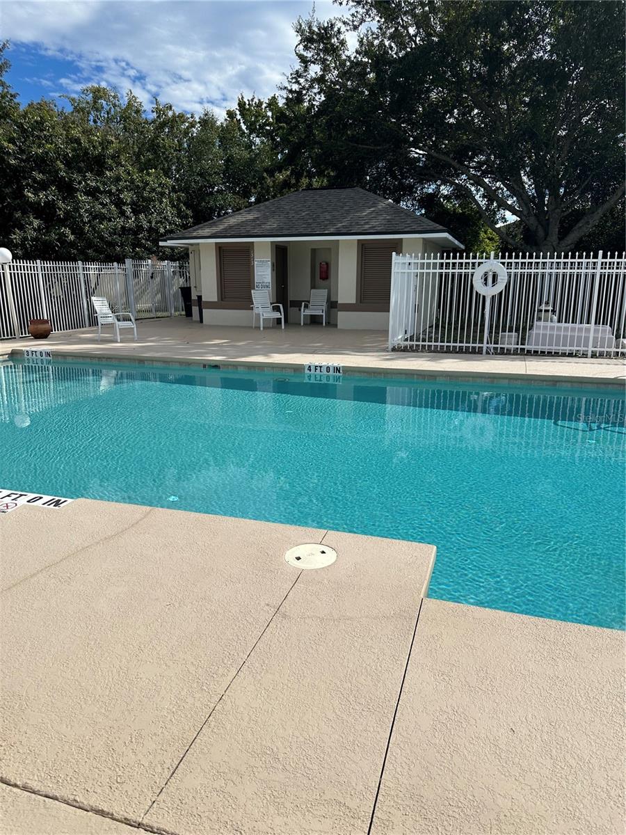 PINE TRACE UNIT 01 - Residential