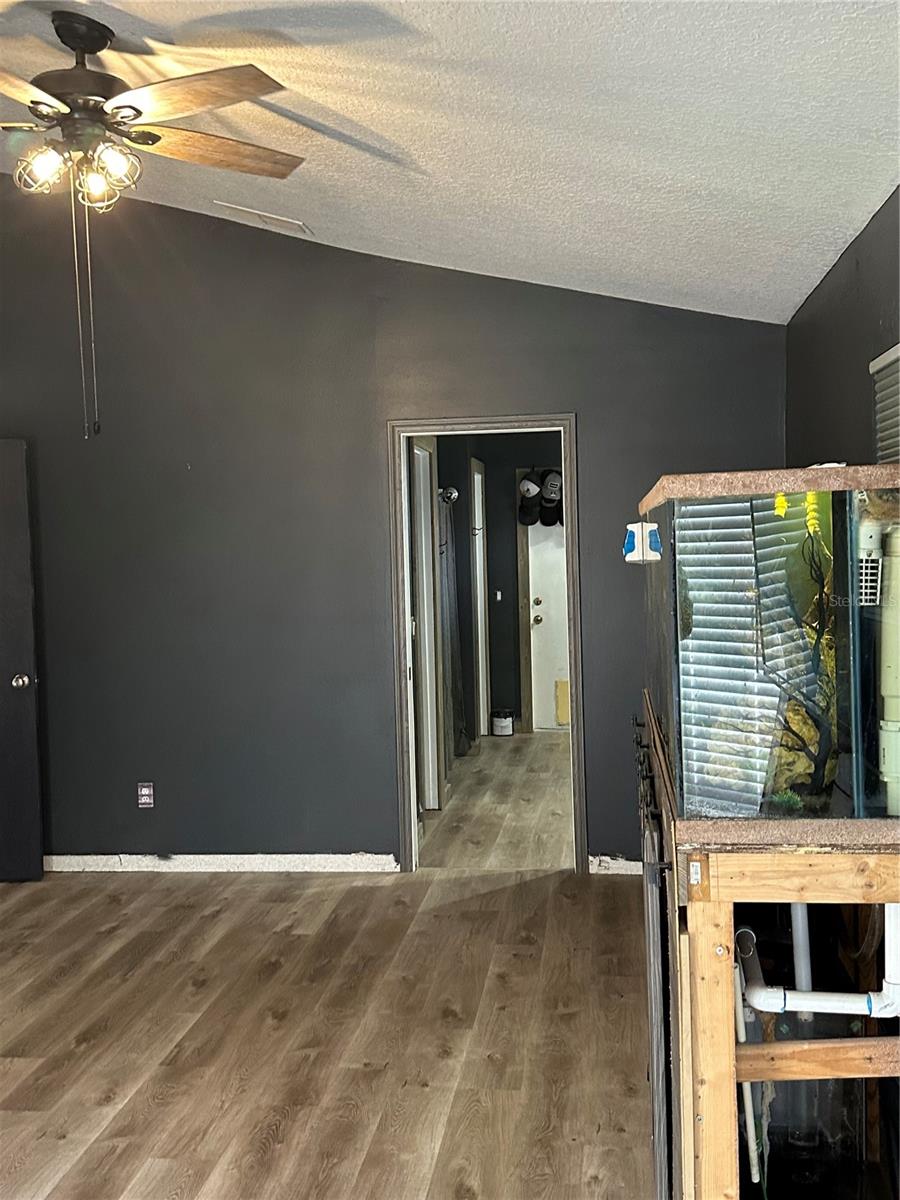 PINE TRACE UNIT 01 - Residential